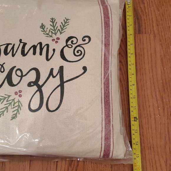 Christmas decor pillow - Picture 4 of 6